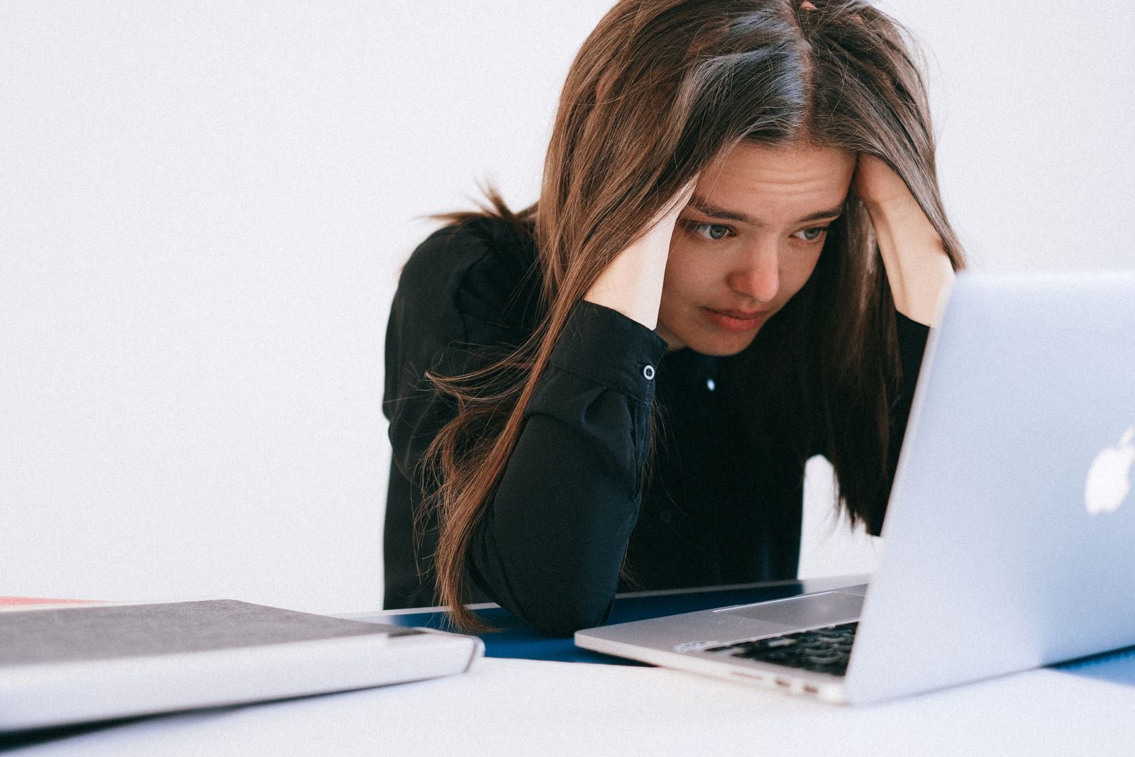 Can Your Employer Threaten Negative Background Verification? Know Your Rights in India